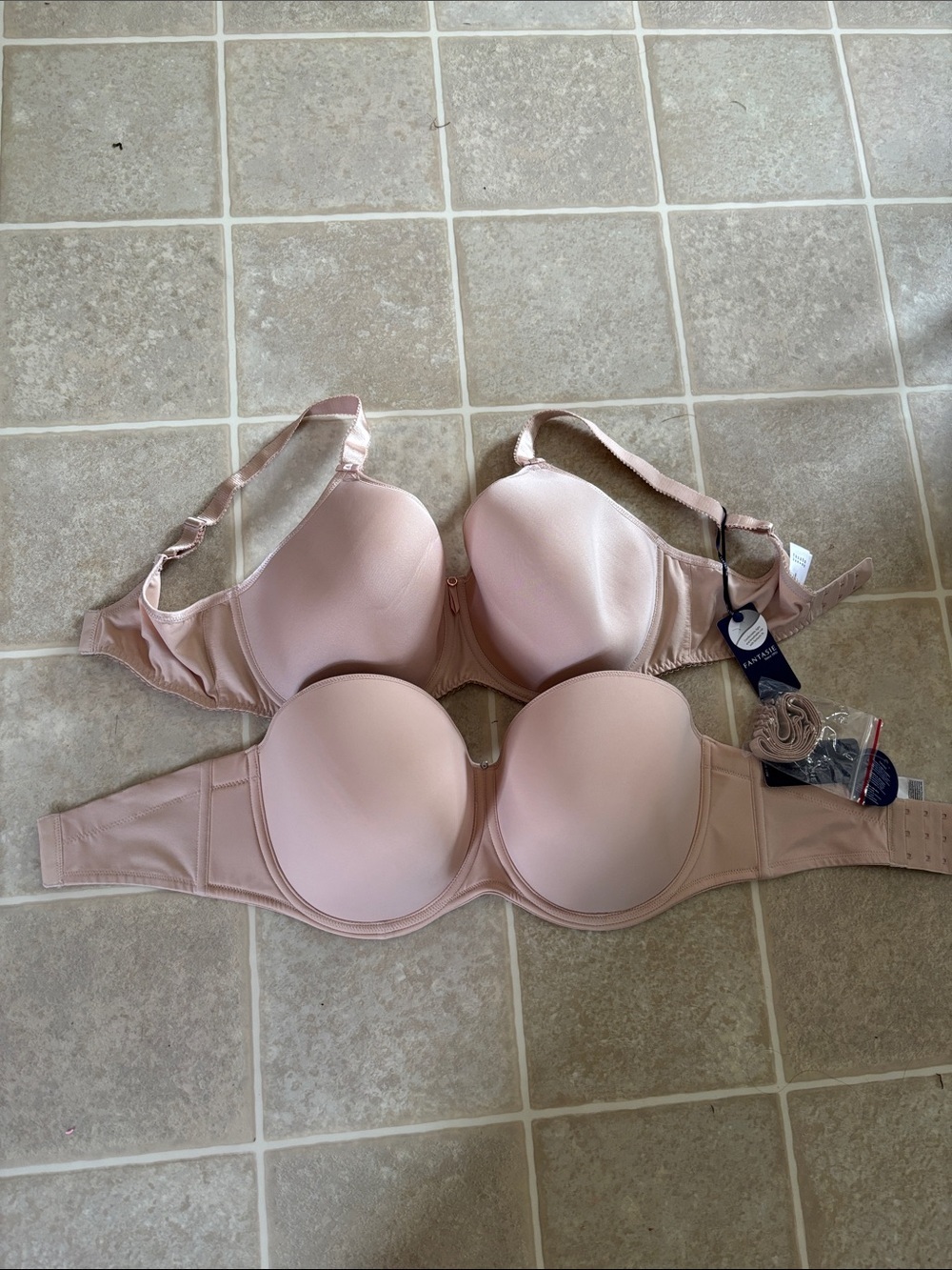 Women’s Molded Light Pink Strapless Convertible Bra